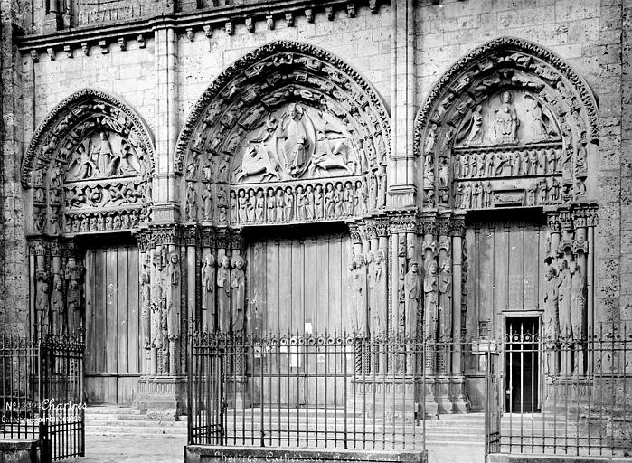 Cathédrale Notre-Dame Portail de la façade ouest : ensemble, Mieusement, Médéric (photographe), 