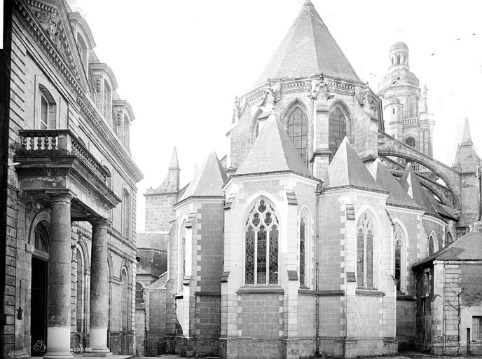 Cathédrale Saint-Louis Abside, Mieusement, Médéric (photographe), 