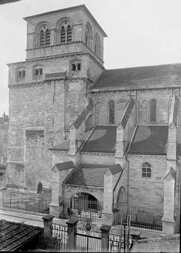 Eglise Clocher au sud, Enlart, Camille (historien), 