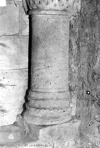 Abbaye de la Couture (ancienne) Eglise : Pilier de la crypte, Robert, Paul (photographe), 
