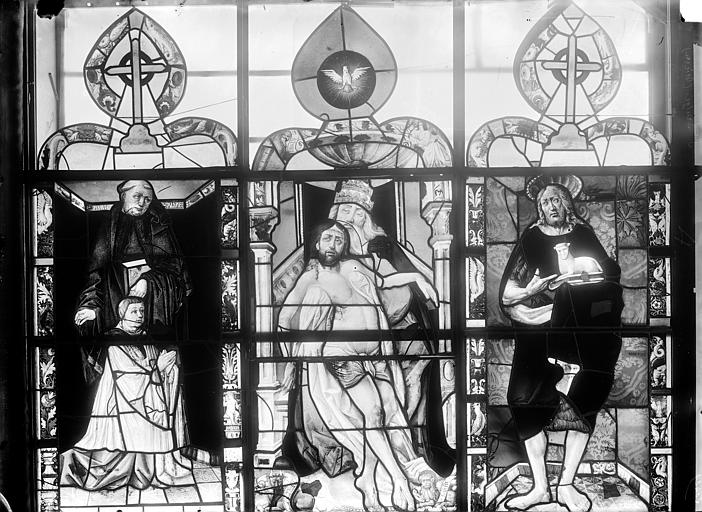 Eglise Vitrail : saint Saulge et le donateur, la Trinité souffrante, saint Jean-Baptiste et l'agneau mystique, Durand, Jean-Eugène (photographe), 