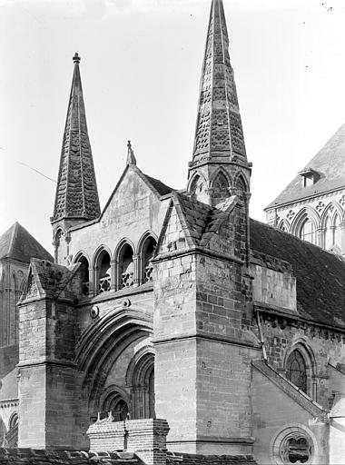 Eglise Saint-Pierre Transept sud : Angle sud-est, Durand, Jean-Eugène (photographe), 