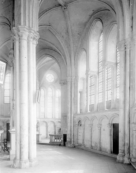 Hôpital Saint-Jean (ancienne église Saint-Jean) Pourtour du choeur, Robert, Paul (photographe), 