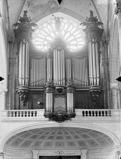 Cathédrale Saint-Pierre Buffet d'orgues, Gossin (photographe), 