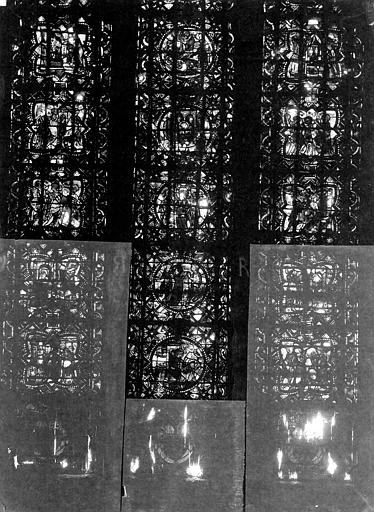 Cathédrale Notre-Dame Chapelles du choeur, vitrail R, Gaudin, 
