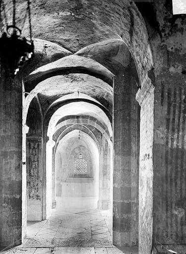 Abbaye Saint-Germain (ancienne) ; Eglise abbatiale Crypte, Gossin (photographe), 