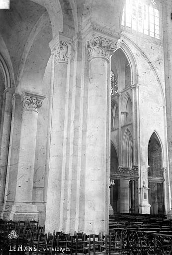 Cathédrale Saint-Julien Pilier du bas-côté nord et de la nef, Robert, Paul (photographe), 