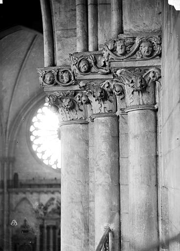 Cathédrale Saint-Maurice Chapiteaux, Carlier (photographe), 