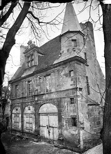 Hôtel Chartraire de Montigny et Hôtel du Commandant militaire Vue d'ensemble, Delaunay (photographe), 