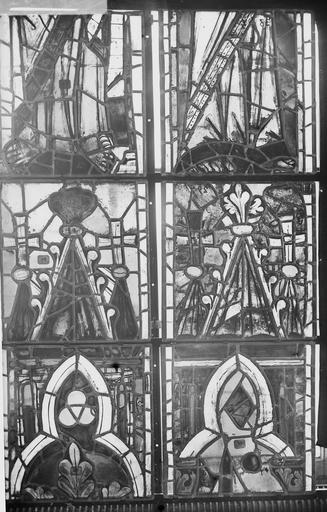 Cathédrale Notre-Dame Vitraux de la fenêtre axiale du choeur, panneaux intermédiaires, Nadeau, H. (photographe), 