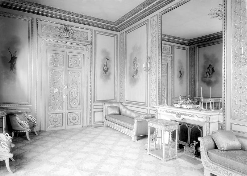 Palais de l' Elysée Salon d'argent, porte et cheminée, Durand, Eugène (photographe), 