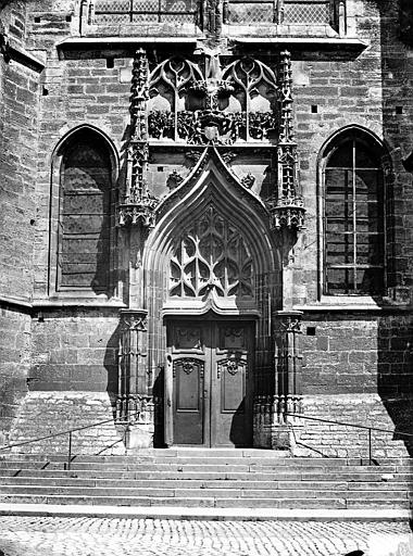 Eglise Saint-Michel Portail de la façade sud, Delaunay (photographe), 
