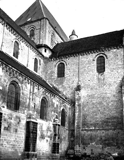 Eglise Saint-Etienne Arcs-boutants, Chaine, Henri (architecte), 