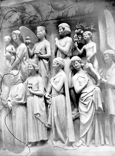 Cathédrale Saint-Etienne , Enlart, Camille (historien), 75 ; Paris 16 ; Palais de Chaillot (Trocadéro) ; Musée de Sculpture comparée, musée des Monuments français