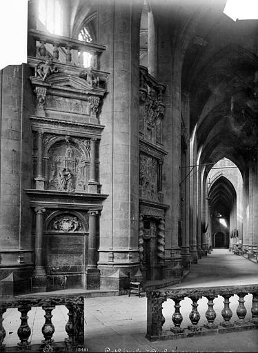 Cathédrale Sainte-Marie Vue intérieure du déambulatoire, côté nord : Clôture du choeur, Mieusement, Médéric (photographe), 