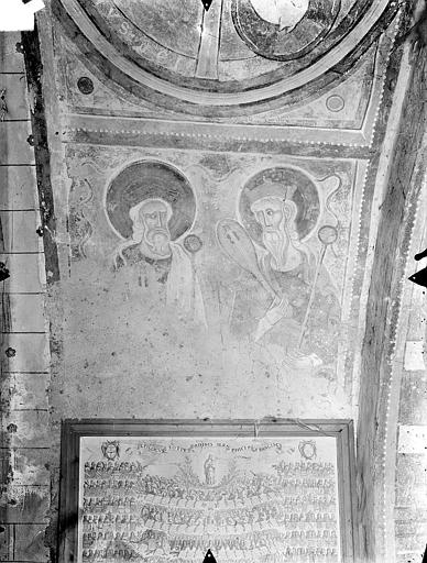 Eglise Notre-Dame (ancienne) Crypte Saint-Catherine - Peintures murales du choeur (voûte en berceau) : Deux Vieillards de l'Apocalypse, Gossin (photographe), 