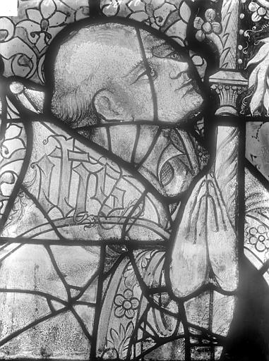Cathédrale Saint-Julien Relevé de panneau de vitrail (détail) : tête, Durand, Jean-Eugène (photographe), 75 ; Paris ; Médiathèque de l'Architecture et du Patrimoine