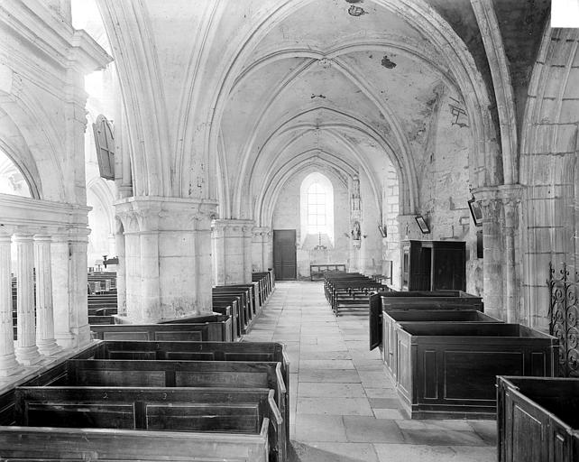 Eglise Vue intérieure du bas-côté nord, vers l'ouest, Neurdein (frères) ; Neurdein, Etienne ; Neurdein, Louis (photographe), 