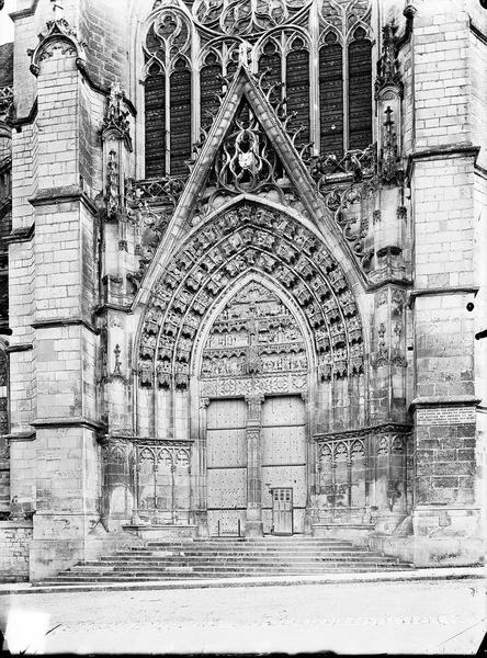 Cathédrale (ancienne) ; Eglise Saint-Etienne Portail nord, Gossin (photographe), 