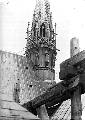 Cathédrale Notre-Dame Base du clocher à l'Ange, Lajoie, Abel, 