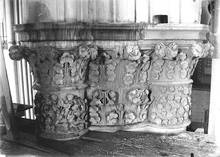 Cathédrale Notre-Dame Chapiteau du deuxième pilier du choeur, à droite, Lajoie, Abel, 