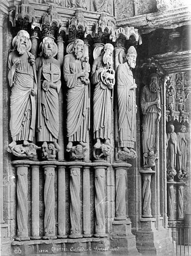 Cathédrale Notre-Dame Portail central de la façade nord : statues-colonnes du piédroit droit, Mieusement, Médéric (photographe), 