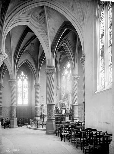 Cathédrale Saint-Louis Vue intérieure du déambulatoire : Chapelle de la Vierge, Mieusement, Médéric (photographe), 
