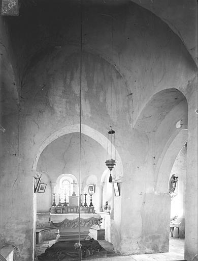 Chapelle de Domange Vue intérieure du choeur, Heuzé, Henri (photographe), 