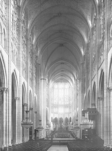 Basilique Saint-Denis ; Eglise abbatiale (ancienne) Nef, choeur, Durand, Eugène (photographe), 