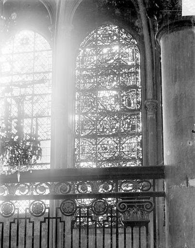 Cathédrale (ancienne) ; Eglise Saint-Etienne Vitrail du choeur, Gossin (photographe), 