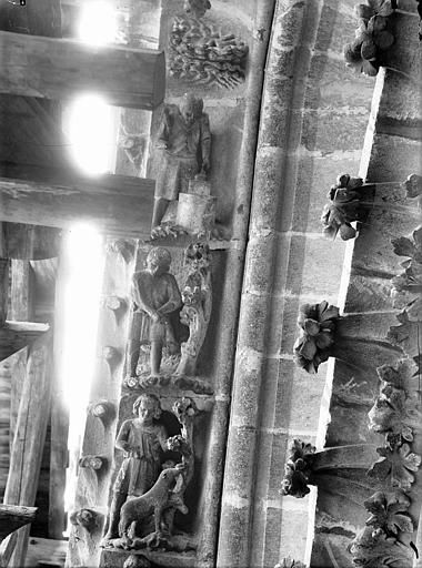 Cathédrale Notre-Dame Rose du bras nord du transept, claveau de voussure, Lajoie, Abel, 
