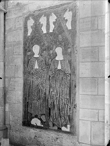 Cathédrale Saint-Etienne Pierre tombale à double effigie, Gossin (photographe), 